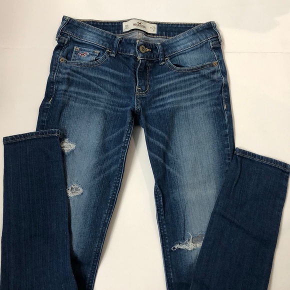 HOLLISTER SKINNY JEANS size 24 and 31 length - Picture 1 of 16